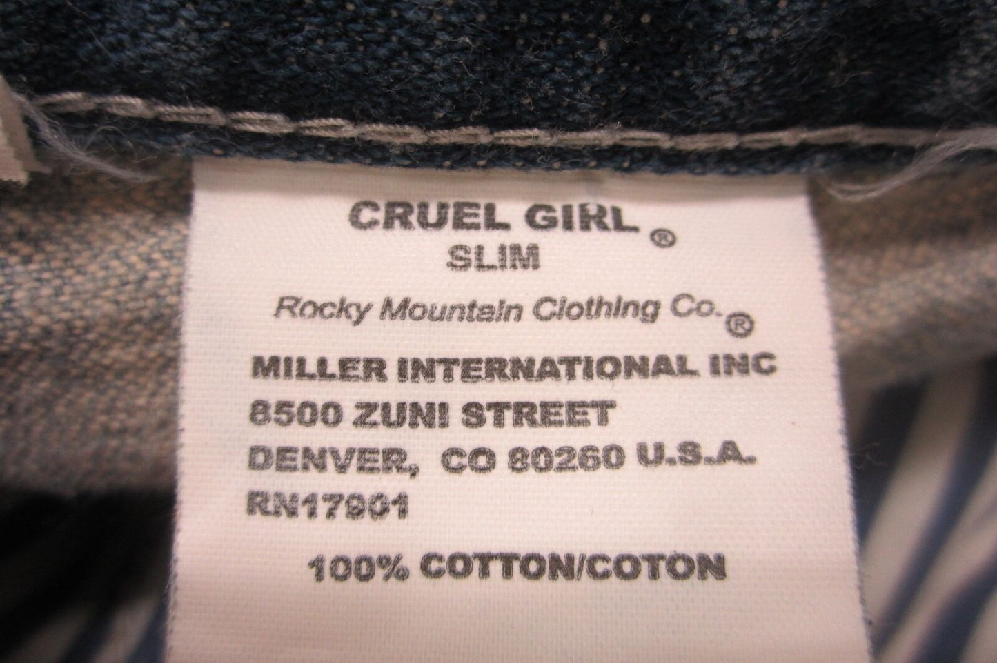 *NICE* CRUEL GIRL Women's  Slim Stretch Boot Cut Western Riding Jeans Sz 3 x 33L