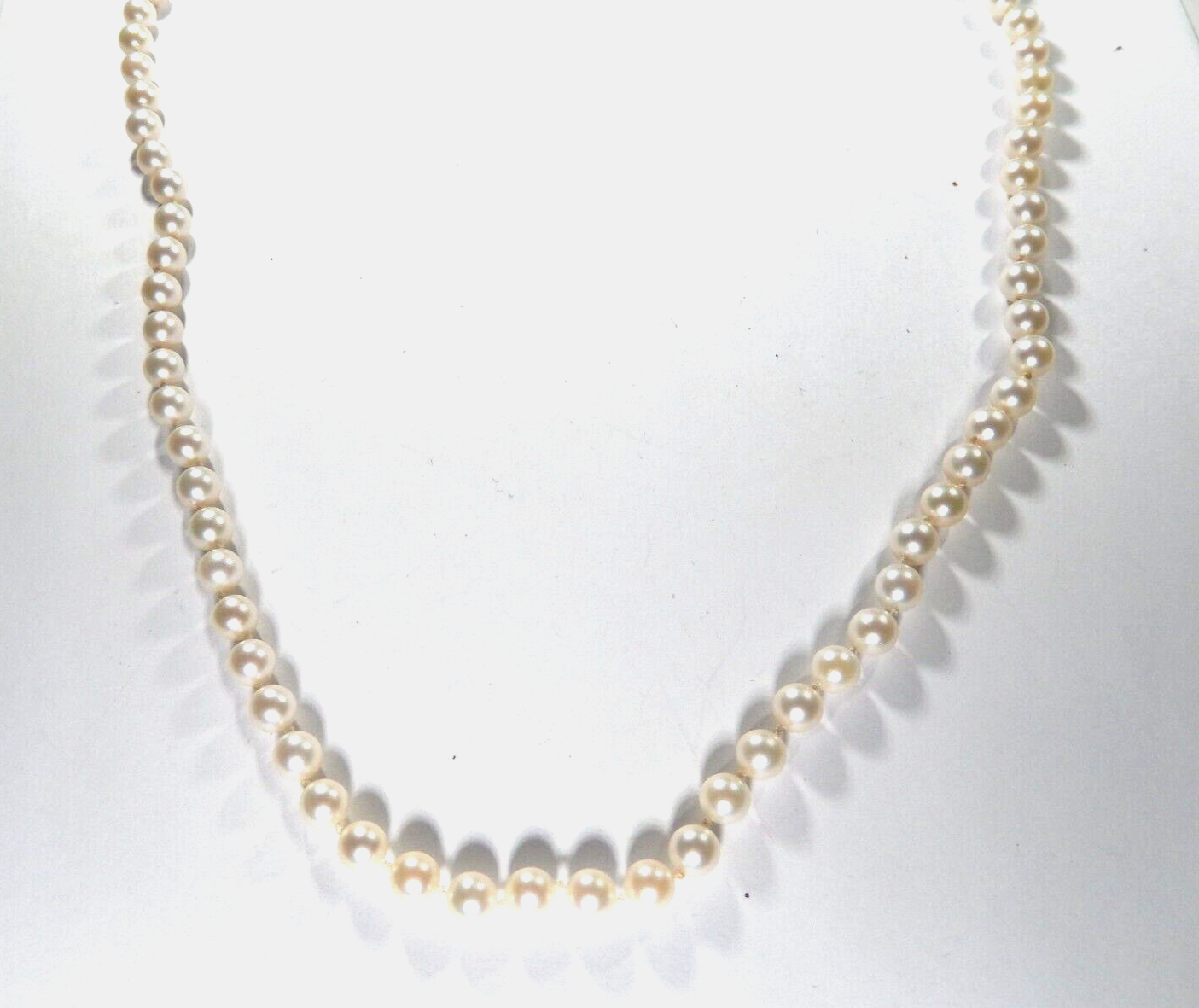 *VINTAGE *24"  Akoya Pearl 6.5mm Akoya Pearl Necklace 14K  WG Clasp