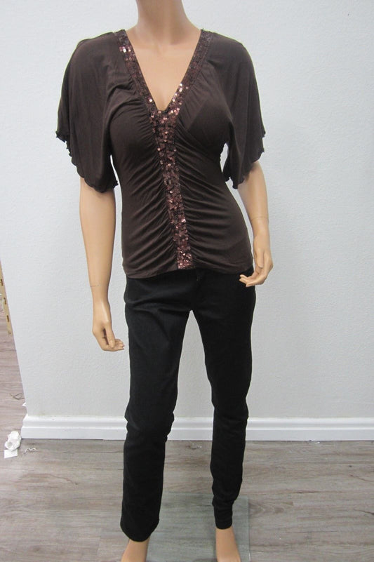 *VERY NICE* BCBG MAXAZRIA SUPER CUTE SEQUIN DECORATIVE TOP SIZE XS