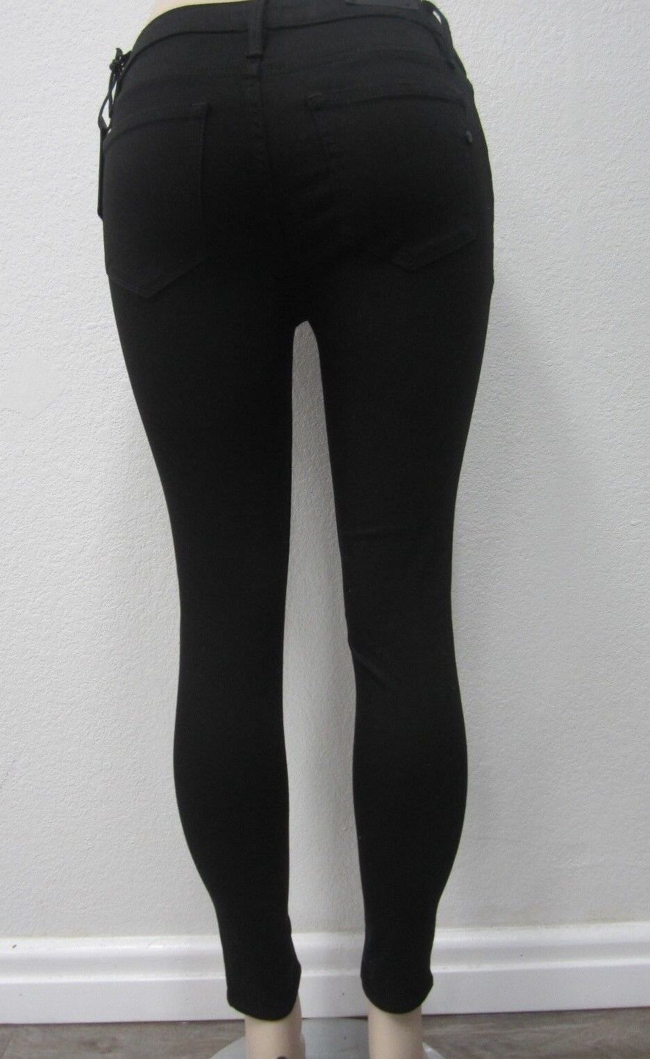 NWT Miss Me - Womens Mid-Rise Super Skinny Black Jeans M1001G32 Size 27 x 27
