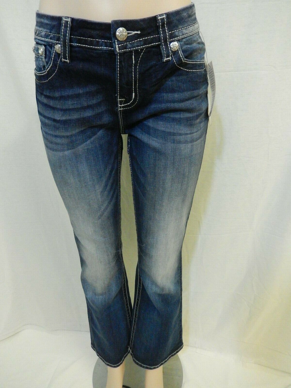 NWT MISS ME  Fleur de lis Style #B3110EBS  Mid Rise Easy Boot  Jeans W31 x L29"