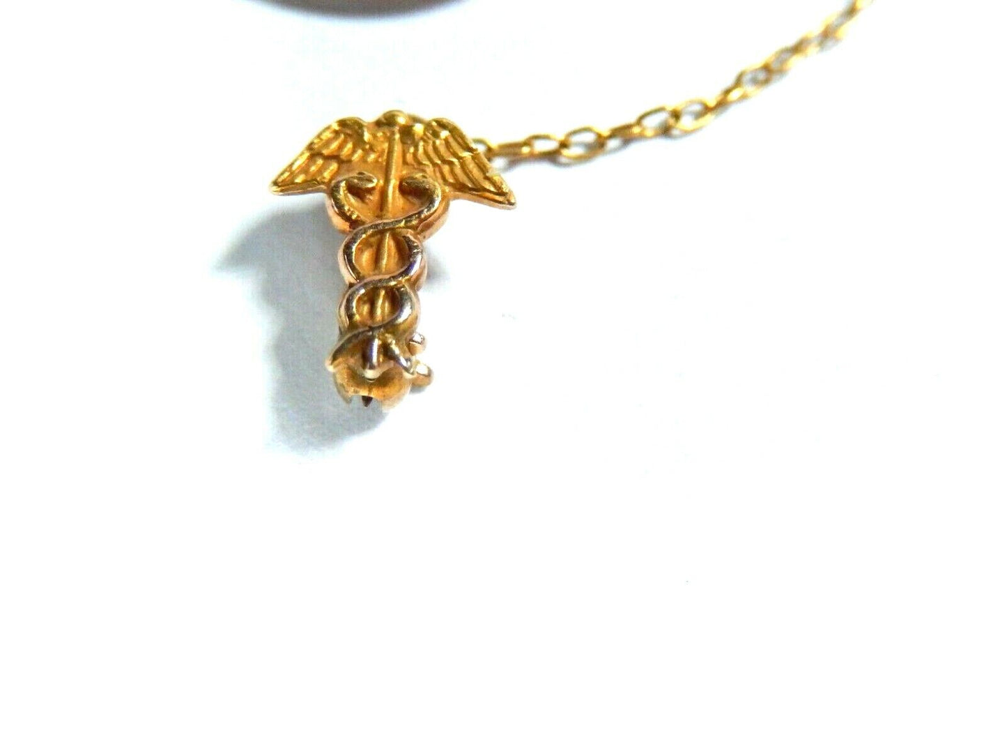 10K Yellow Gold & Pearl & Enamel  BAYLOR UNIVERSITY  DOCTOR/DENTIST/NURSE Pin