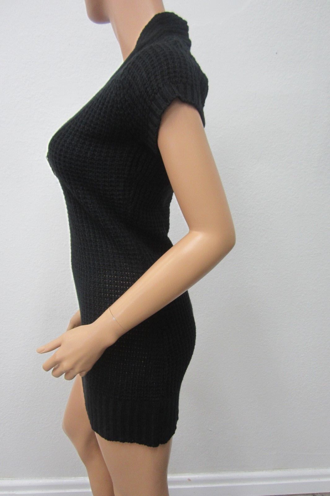 *NWT*RED PAINT - SEXY & CUTE  Cap Sleeves Black Sweater Dress Women's Size Large