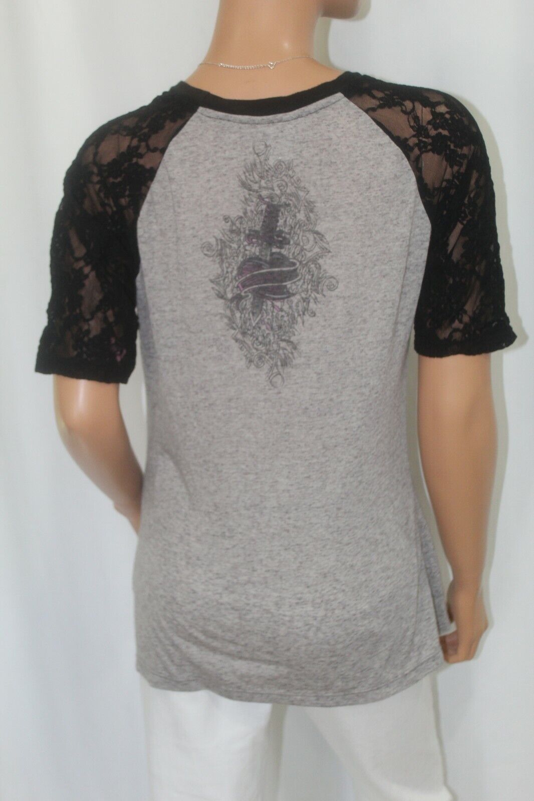 Harley Davidson Size S Womens Short Sleeve Rhinestone Logo Lace Sleeve T-Shirt