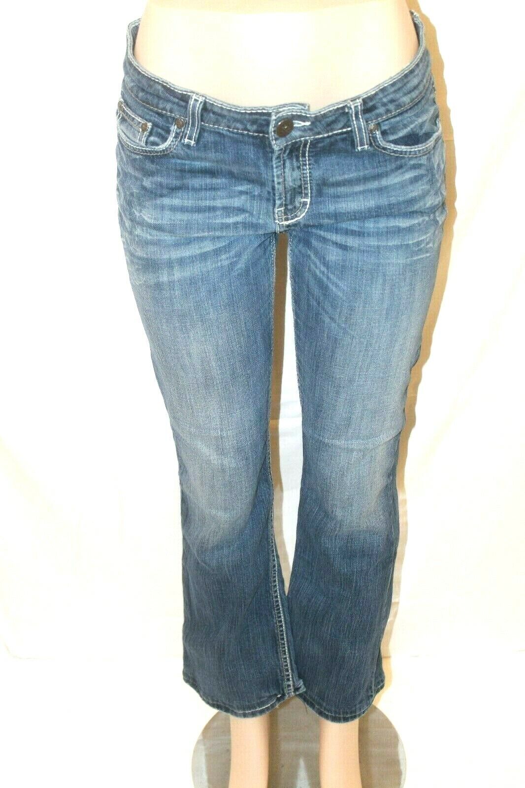 BKE Jean Women light wash Kate Boot Stretch 30x31.5 Denim Jeans Buckle