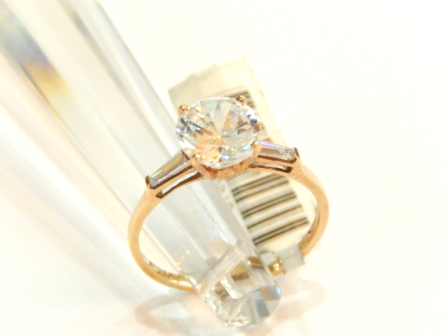 Ladies 10K Yellow Gold 2.50 CT  Solitaire  CZ Ring with Accents Sz 9