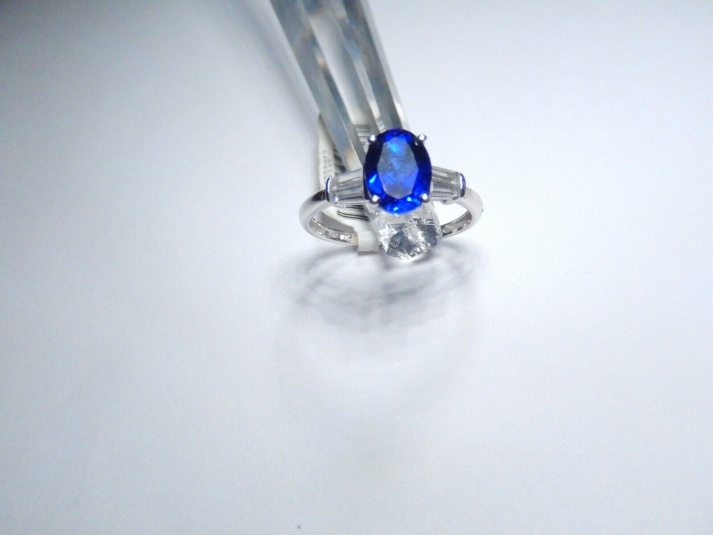 *NWT* 10k White Gold 1.5 CT Lab Created Blue and White Sapphire  Ring Size 7.25