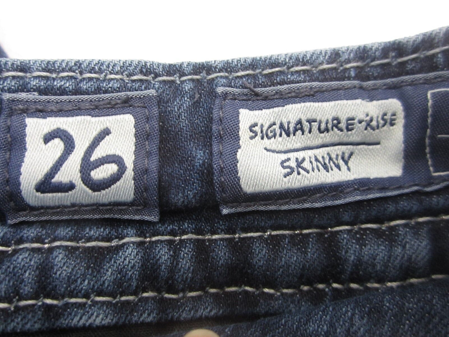 MINT Miss Me Horseshoe Flap Pocket Signature Rise Skinny Dark Wash Jeans Sz26x30