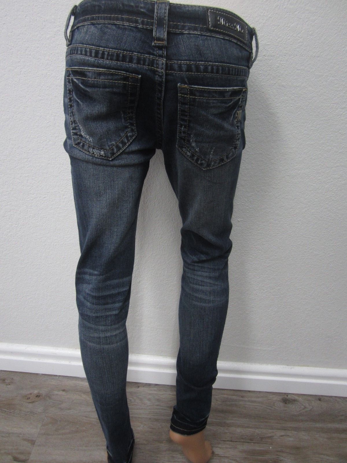 NWOT Miss Me Women's Jeans Med Blue Solid Skinny Mid-Rise Button Up Size 26 x 30