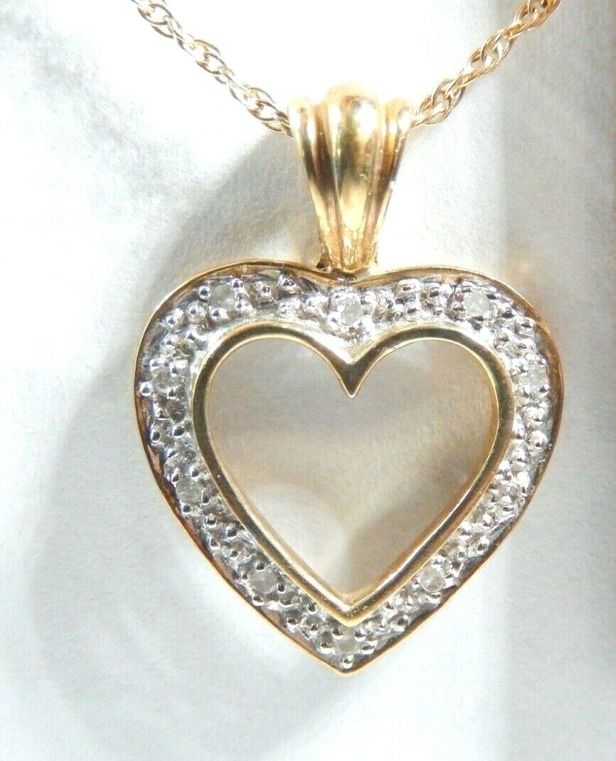 *VINTAGE* Heart Pendant 10K Solid Yellow Gold Real Round Diamond with 18" Chain