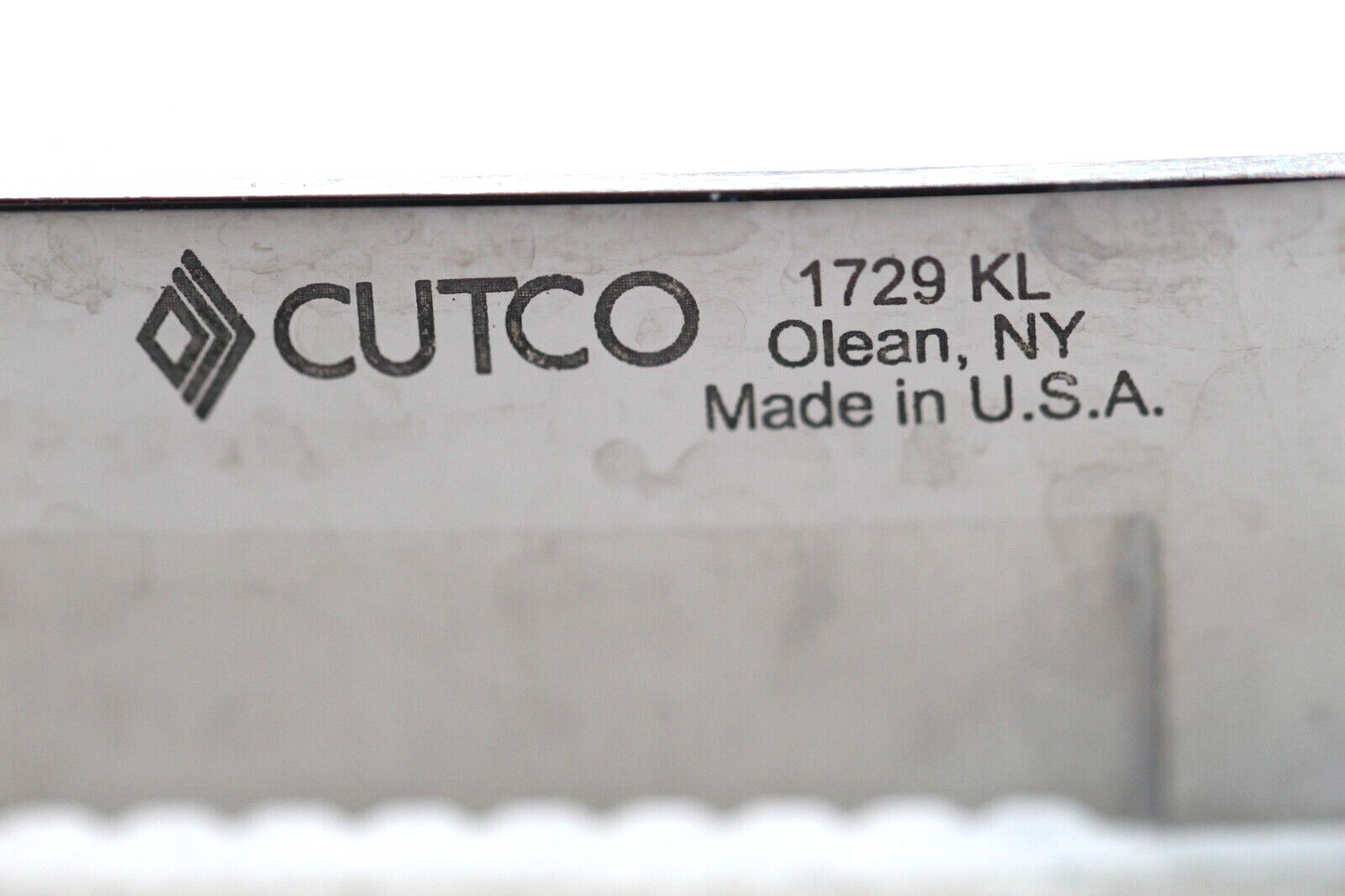 CUTCO 1729 KL  PEARL HANDLE CARVER KNIFE with 6 3/4" SERRATED BLADE 12.5"