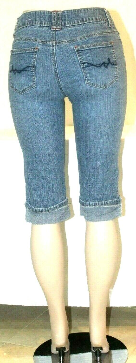 St John’s Bay Women’s Capri Stretch Denim Jeans Size 6 Petite