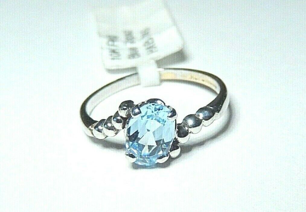 *NWT* 10K White Gold Oval Blue Topaz Solitaire Ring Size 5