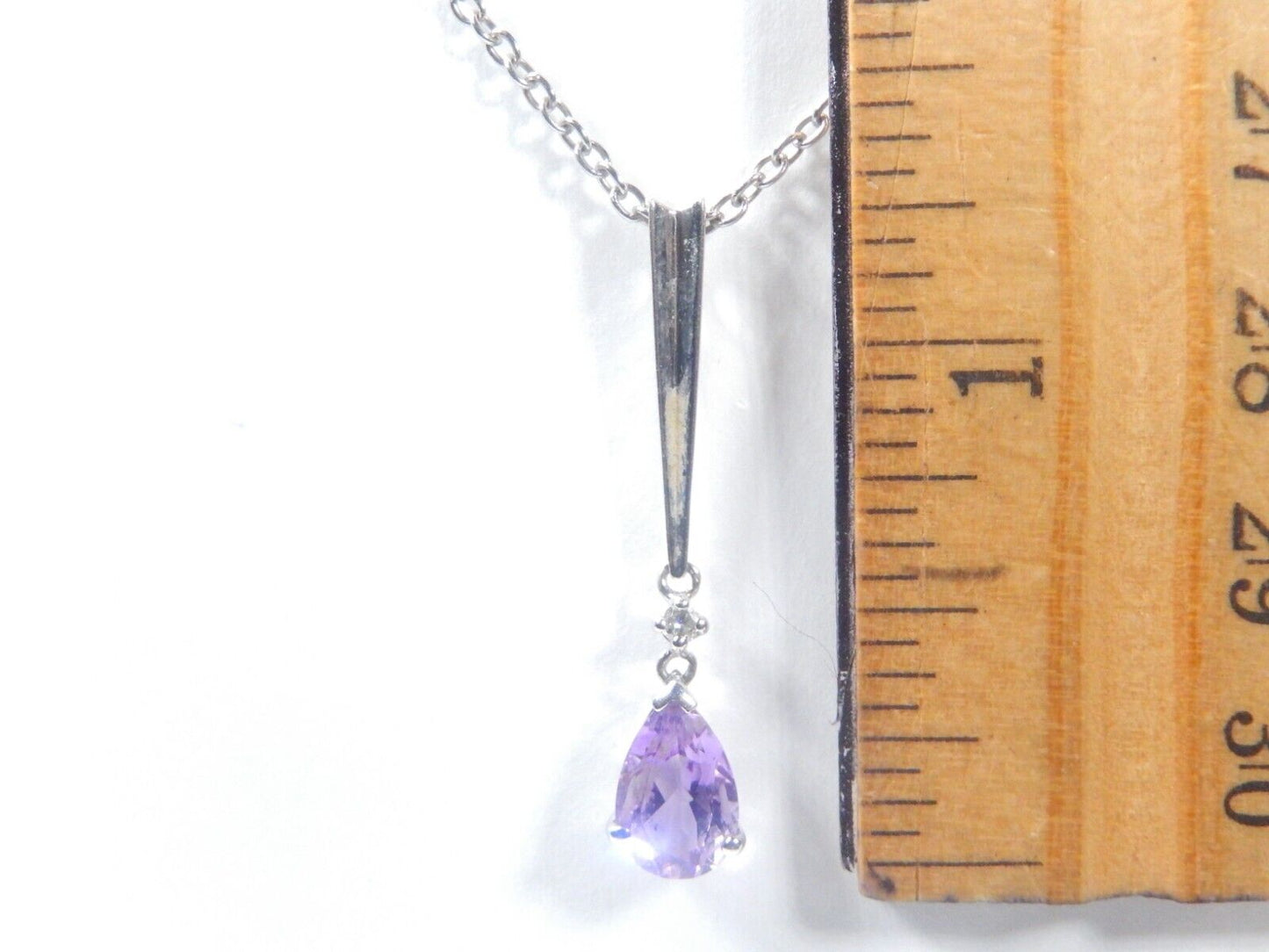 *VINTAGE*  10k White Gold 1.00CT Pear Amethyst & Diamond Pendant with 18" Chain