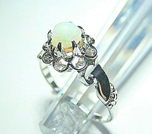 *NWT*   10k White Gold 5mm Round Opal Art Deco Solitaire Ring Size 7.75
