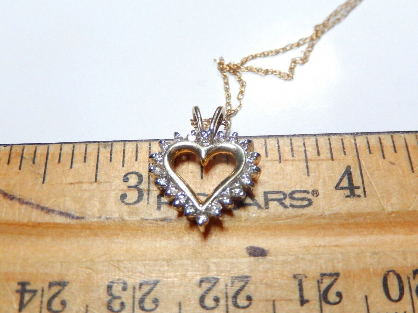 *VINTAGE*  10K Yellow Gold .33CT Natural Diamond Heart Pendant w/18"  Chain