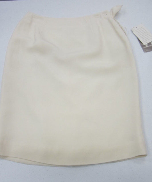 *NWT* JONES NEW YORK ($99.00 Retail)) 100% Silk Wrap Straight Skirt Ivory Sz 4