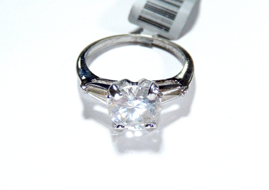 *VINTAGE*  STERLING SILVER  2.25 CT  Round Solitaire & Baguette CZ  Ring* SIZE 7