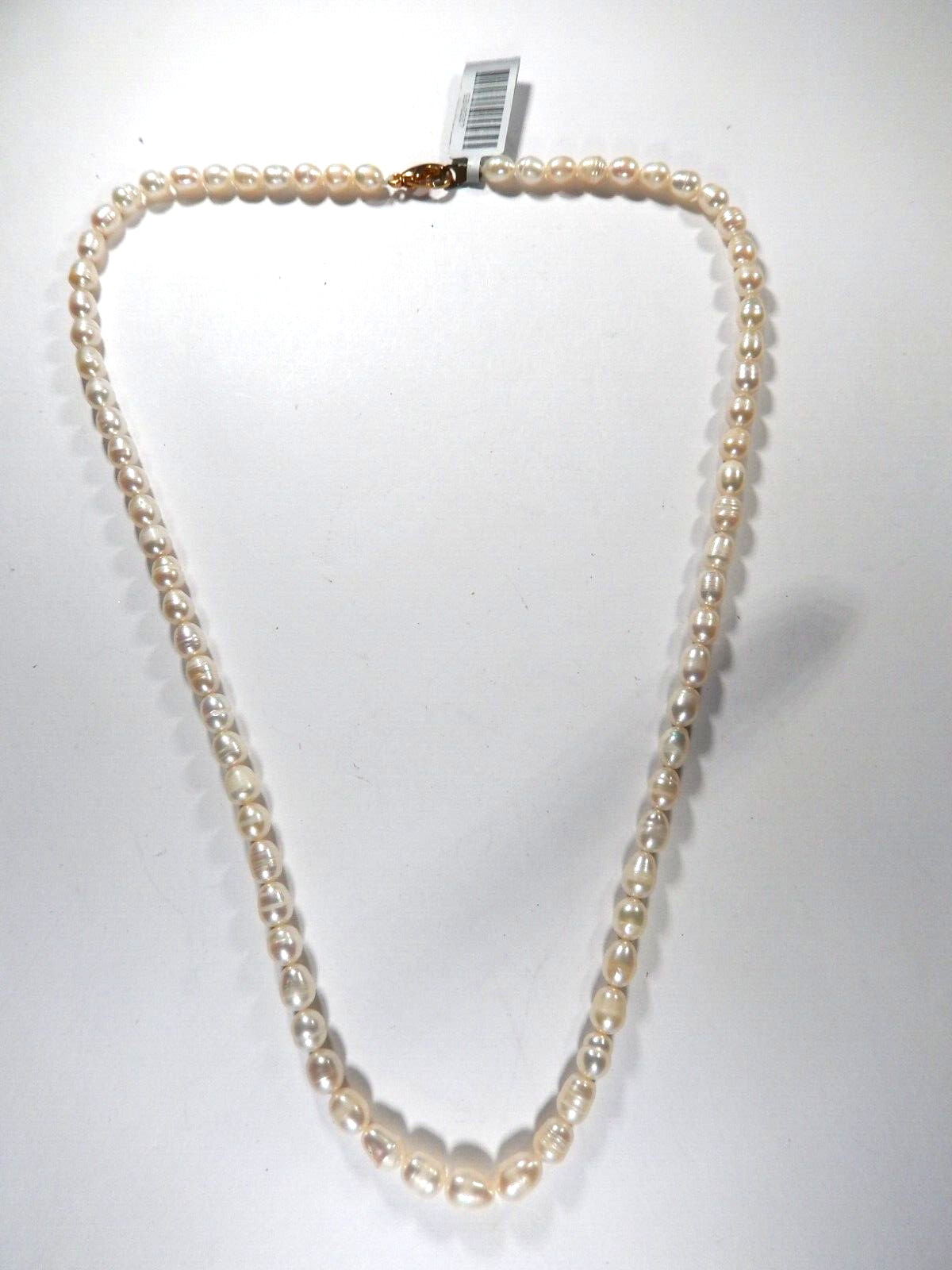 *VINTAGE*  18" Oval Ringed White Cream Freshwater Pearl Necklace w/Lobster Clasp
