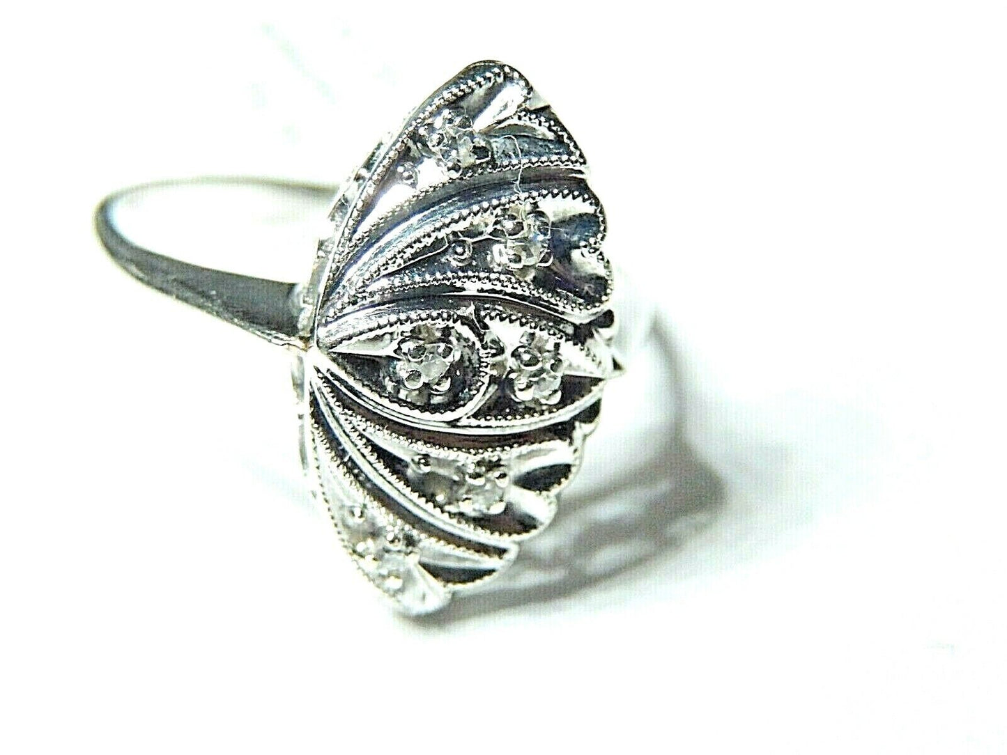 *VINTAGE*  14K White Gold Art Deco Six Round  Diamond Ring  Size 7.5