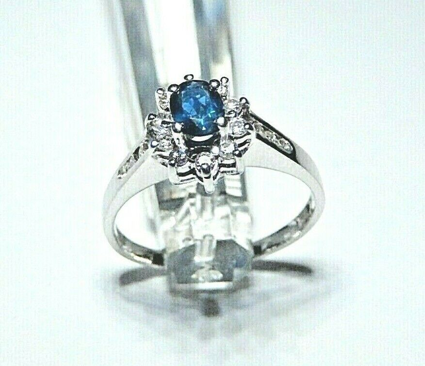 *NWT* 14K White Gold Natural Solitaire Sapphire and VS Diamond Halo Ring Sz 6.25