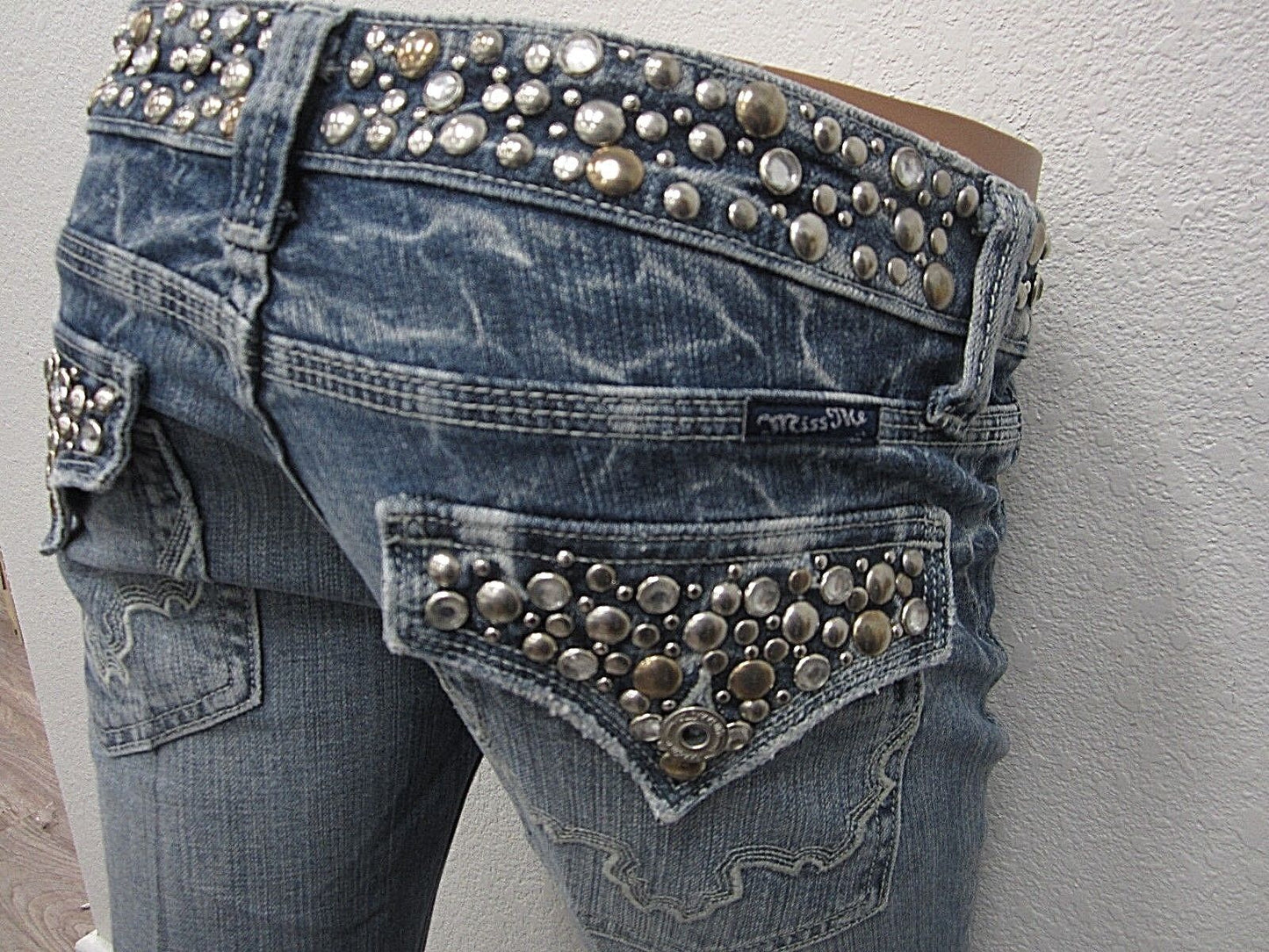 NICE Miss Me JP4288 Crystal Embellished Studded Flap Pocket Boot Cut Jeans 27x34