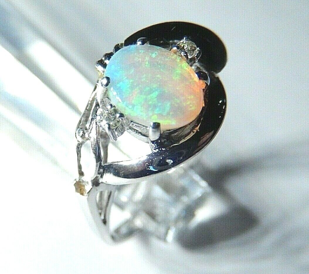 *VINTAGE*  14K  White Gold OPAL and Black Onyx & Diamond Ring Size 6.5