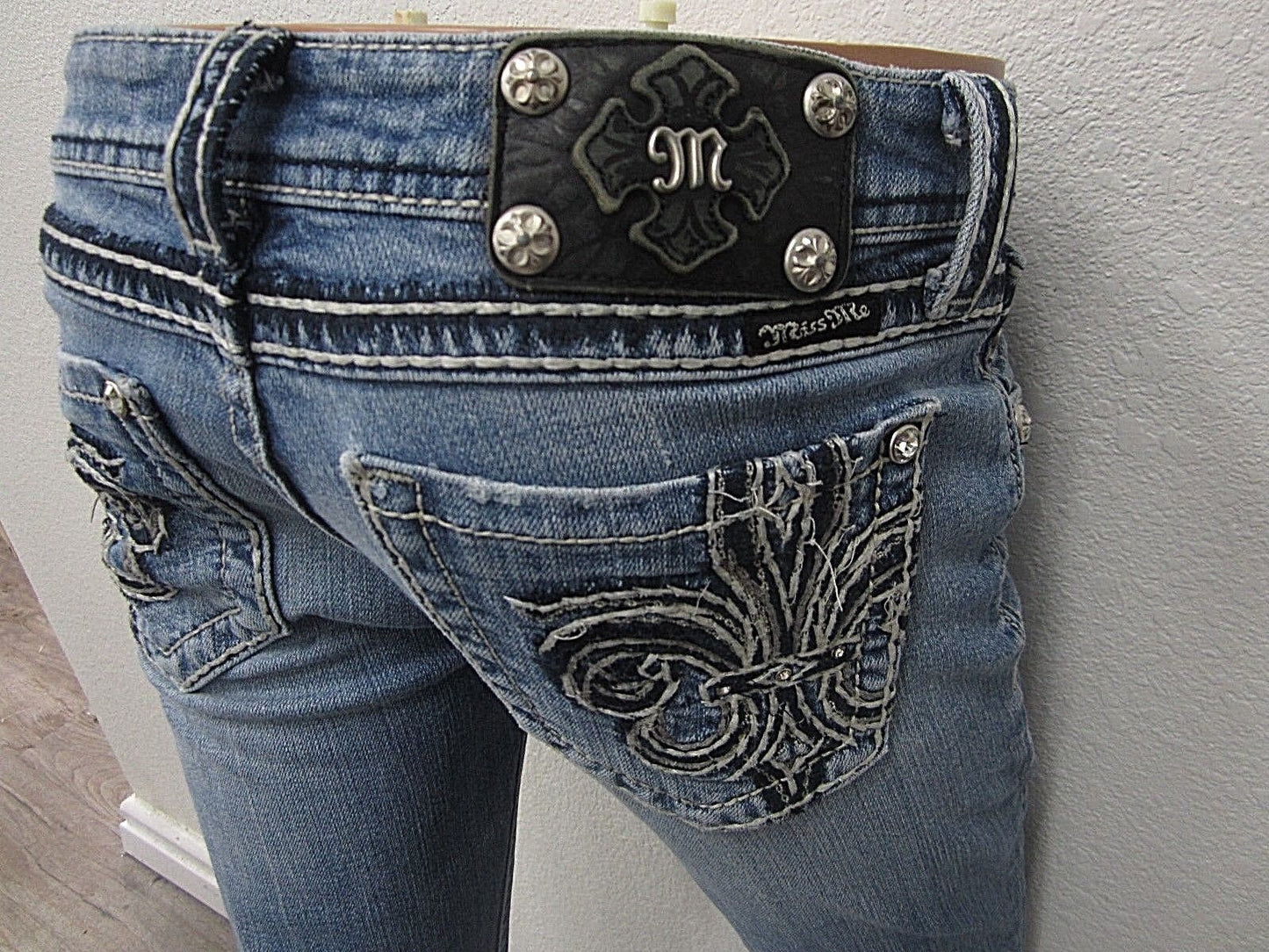 NICE MISS ME WOMEN'S JP5182B EMBROIDERED POCKETS PREMIUM BOOT CUT JEANS 27x33
