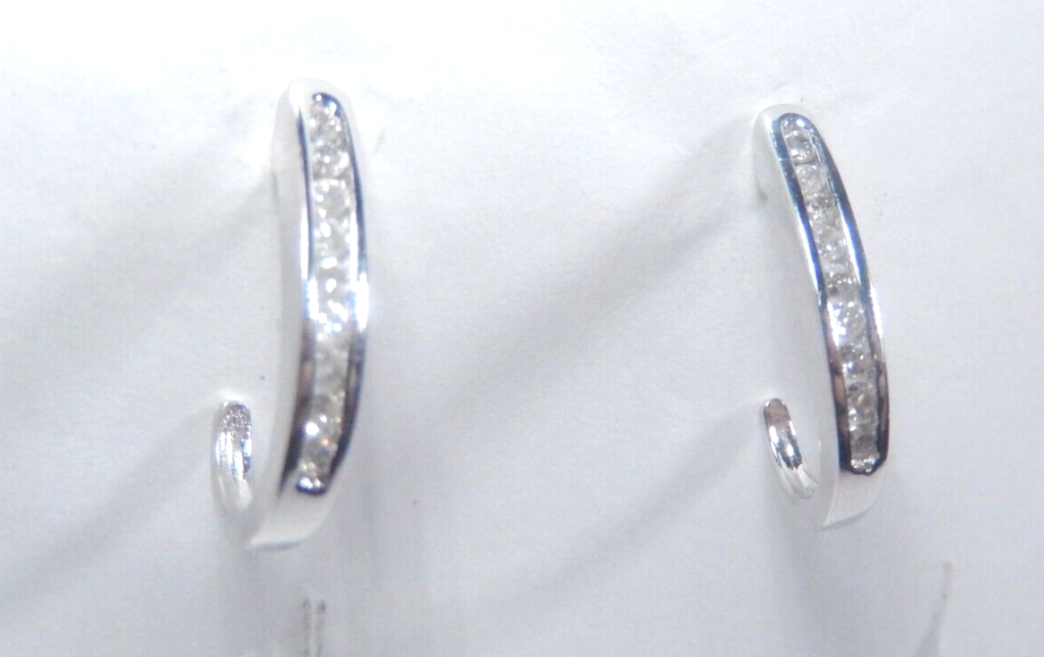 *VINTAGE*  14k White Gold 1/5CT Diamond J-Hoop Post Earrings