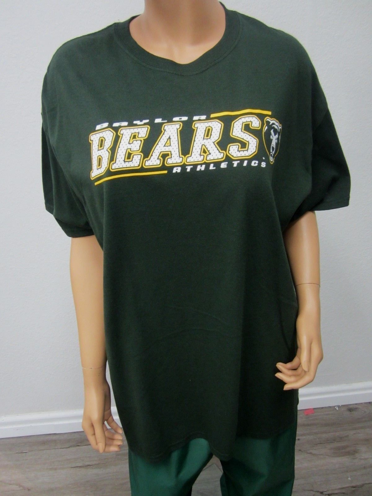 NWT Baylor University Gildan Unisex T Shirt Solid 100% Cotton Short Sleeve Sz XL