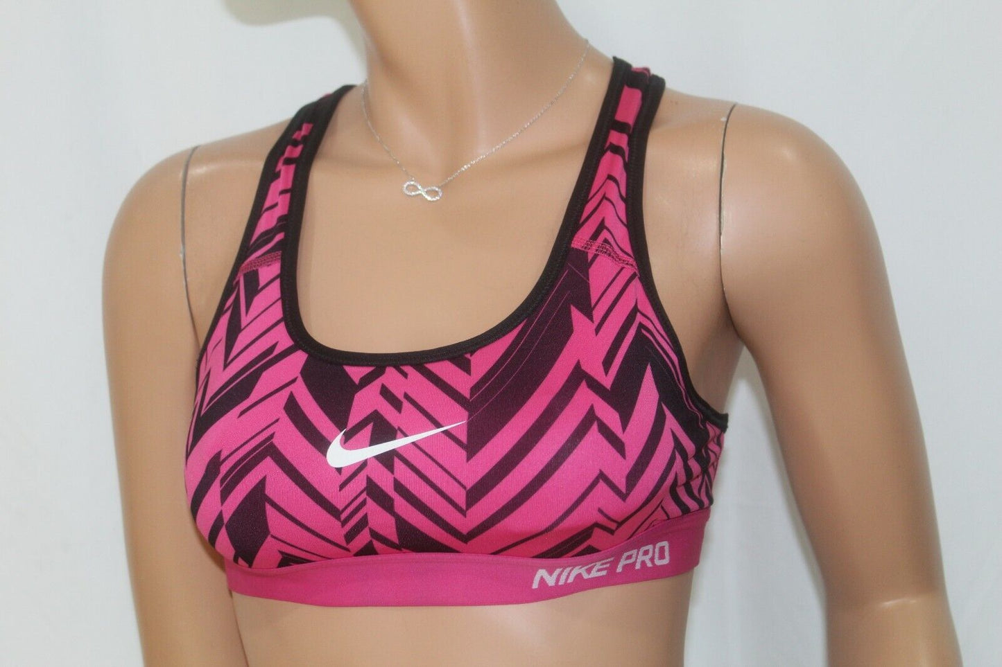 *NEW*  Nike Women's Dri-Fit Pro Classic Bra Top Size XS  Pink/Black
