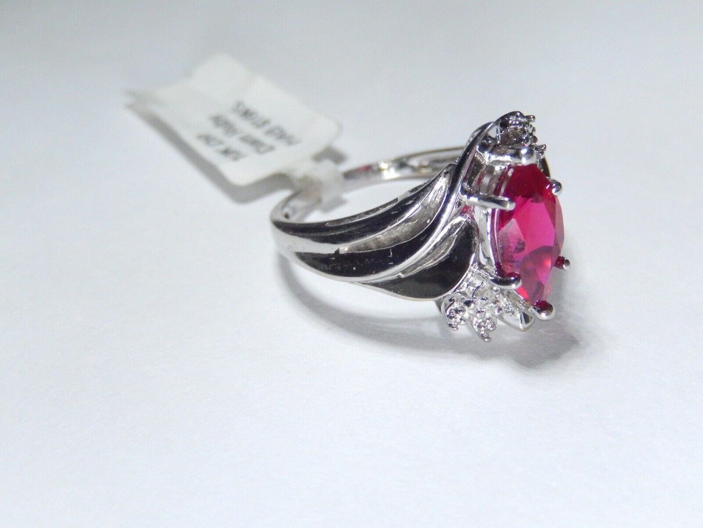 *NWT* 10k White Gold Lab Created Red Ruby Diamond Accent Emerald Ring Size 6.25