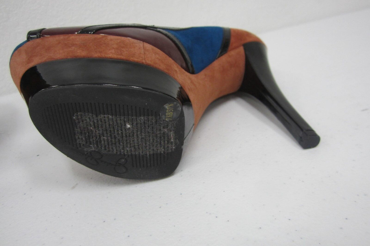 *MINT* Jessica Simpson SEXY EXOTIC Platform Suede & Patent Leather Stilettos 7.5