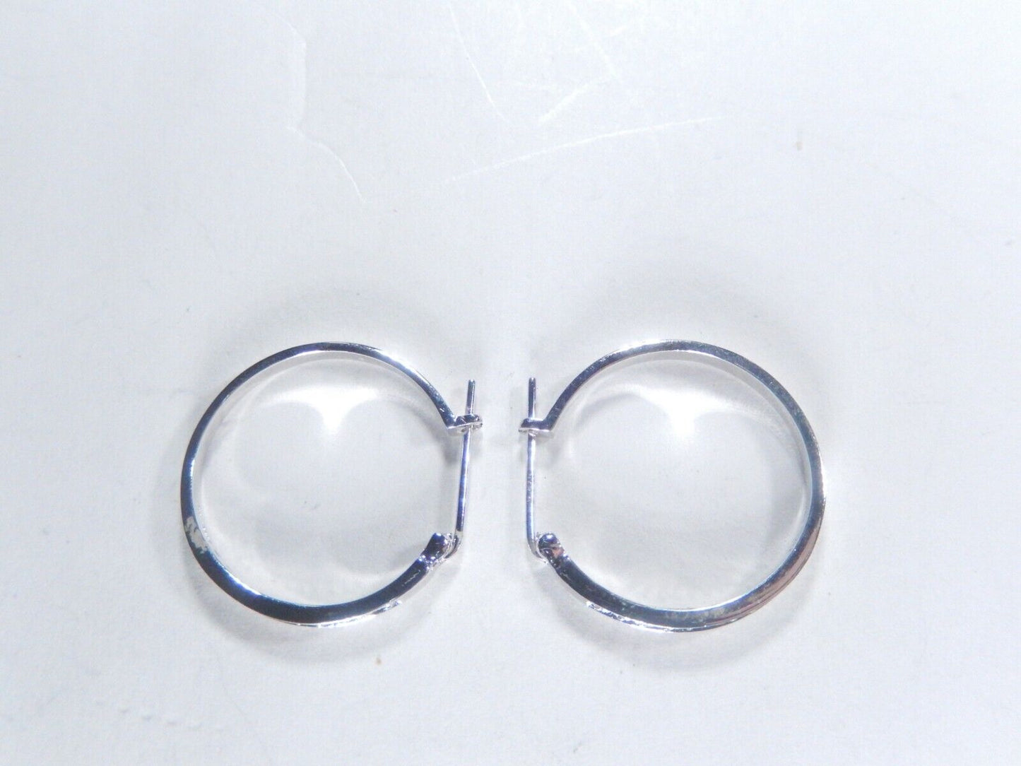10K White Gold 1/5CT  Natural White Diamond 21 mm Hoop Earrings