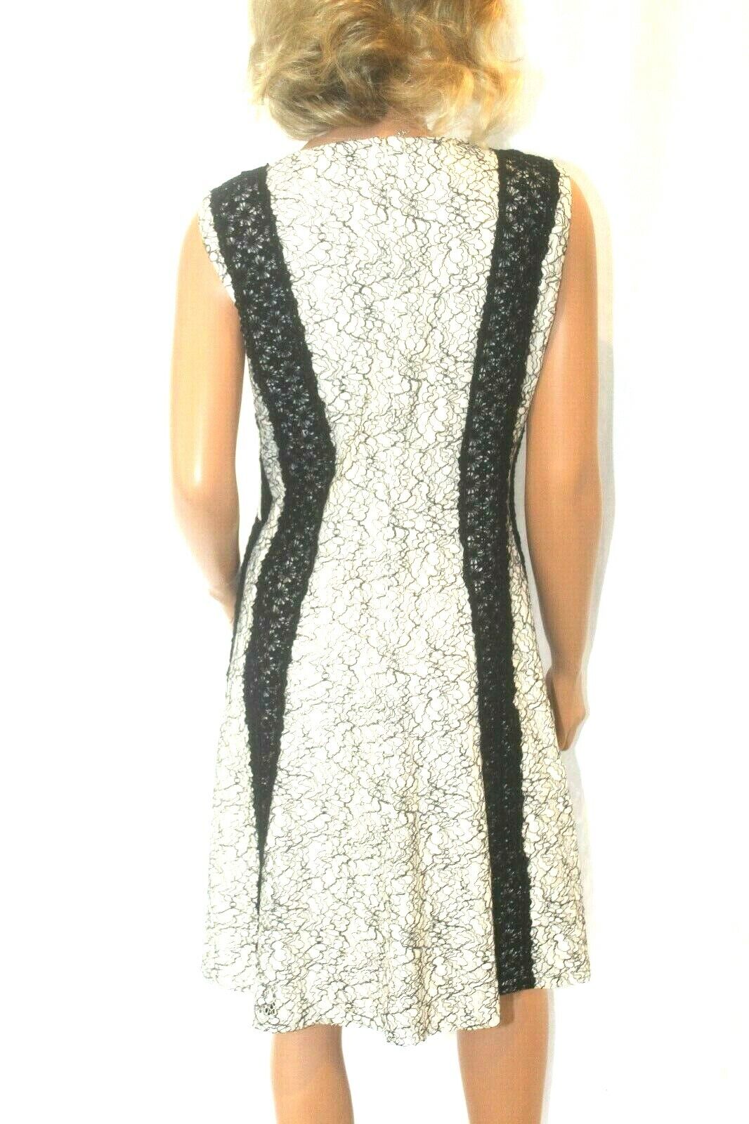 *NWT* $169. Antonio Melani Fully Lined Black/White  Lace Dress Size 10 "CUTE"