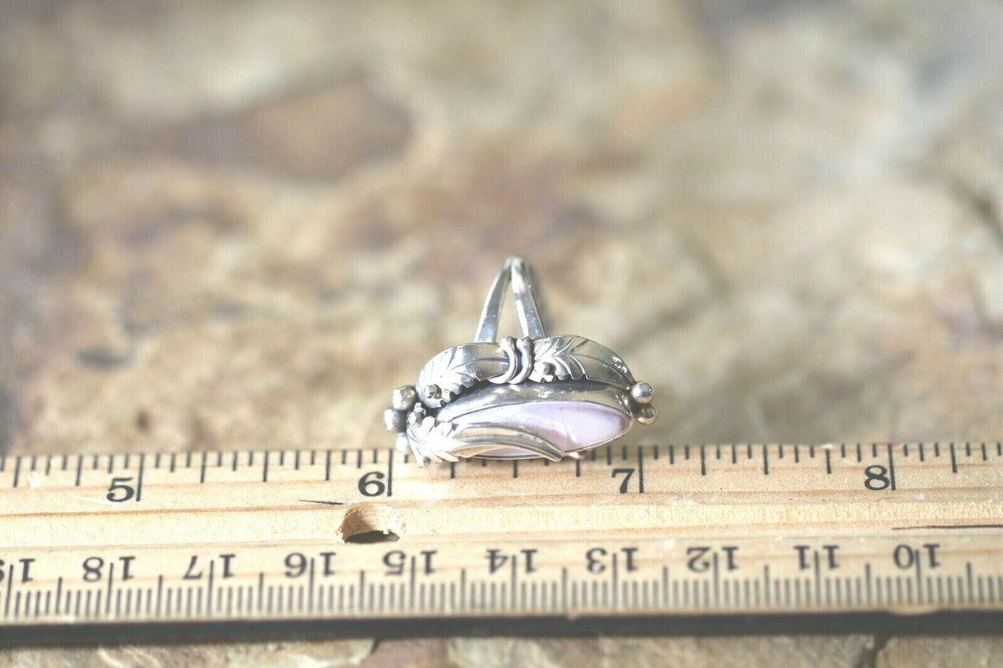 *VINTAGE* Sterling Silver Signed Navajo Lavender Chalcedony Ring Size 8.25
