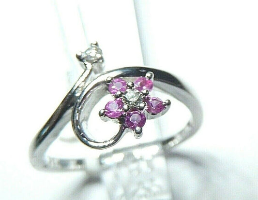 *NWT* 10k White Gold Ruby And Diamond Star Ring Size 7.25