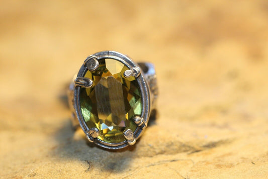 *VINTAGE* Silpada Green Stone Ring Wide Band Sterling Silver Size 6.75