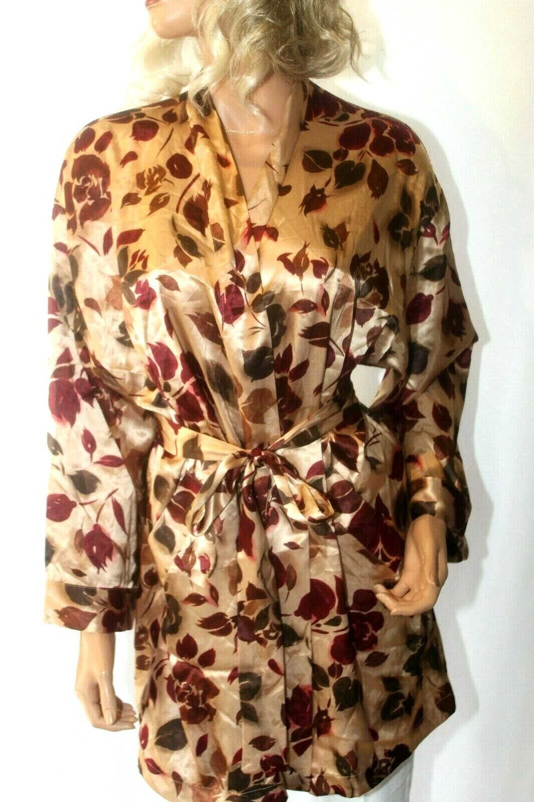 *NWOT* Victorias Secret  Sz 0/S Belted Floral Robe Kimono Womens