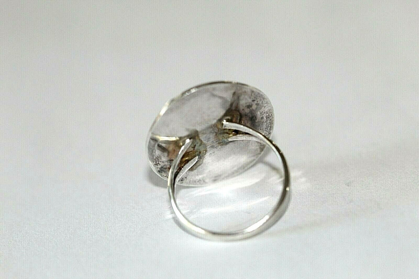 *VINTAGE*  Native American Sterling Silver Mother Of Pearl Ring Size 6.5