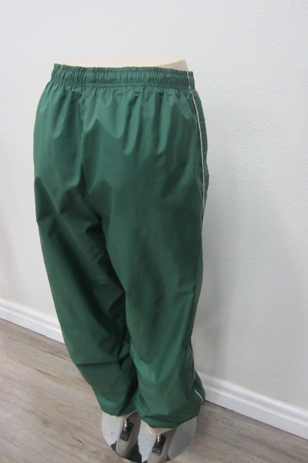 NWOT BAYLOR BEARS Nike Team Athletic Gym Workout Jogging Pants Size Med x 31L