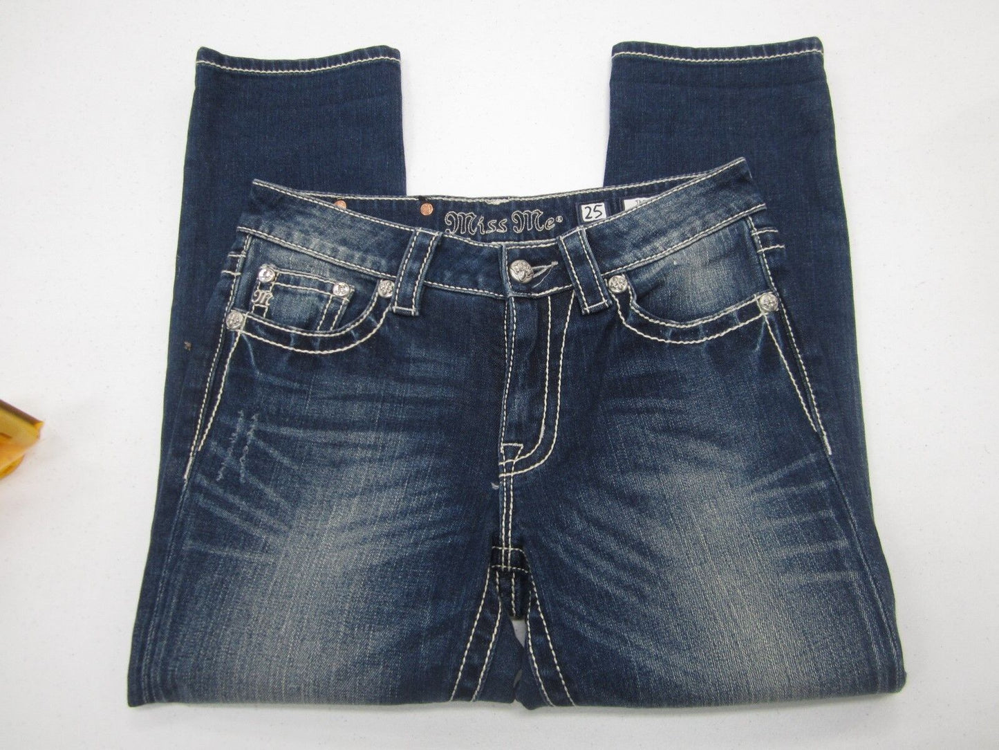 NWOT Women's Miss Me  Boyfriend Capri Style No: JB5521P Size 25 x 24