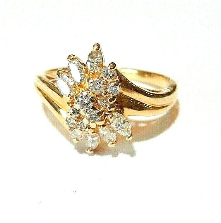 *VINTAGE* 14K Yellow Gold Ladies Diamond Marquise Style Cluster Ring Sz 8.5
