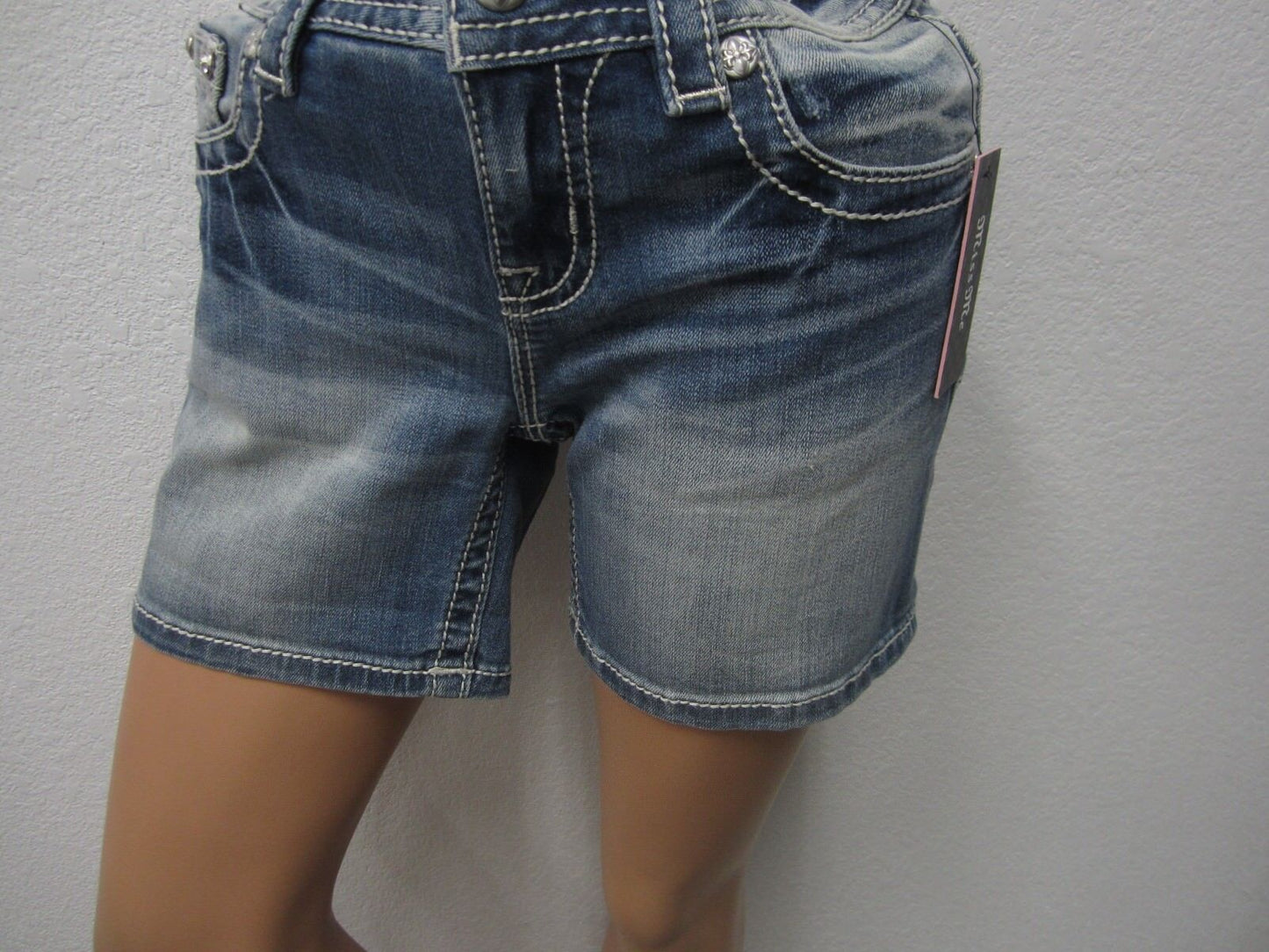 NWT New Miss MP7845D2 Me Cross Pocket Mid Shorts Medium Blue Size 25 x 6"