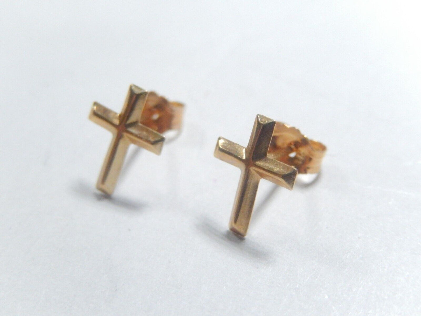 14K Yellow Gold Religious Cross Stud Post Earrings Ear Studs
