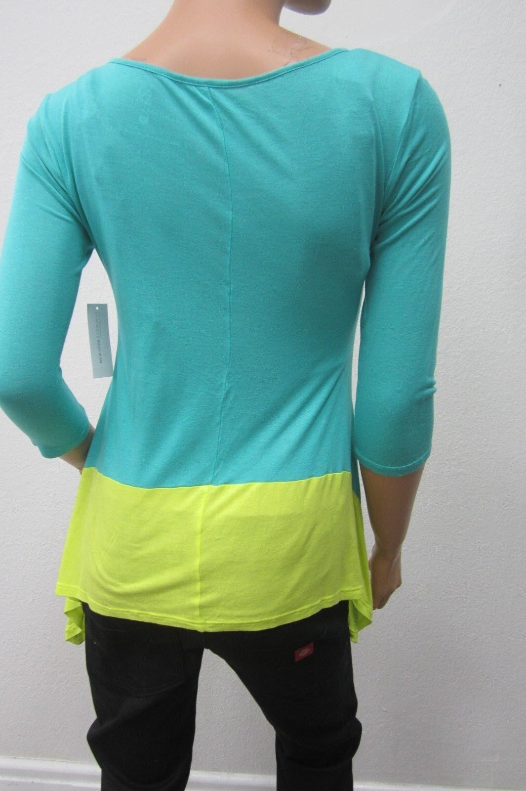 *NWT* New York & Company  SUPER CUTE Top  Stretch Turquoise  Blouse Size XSmall