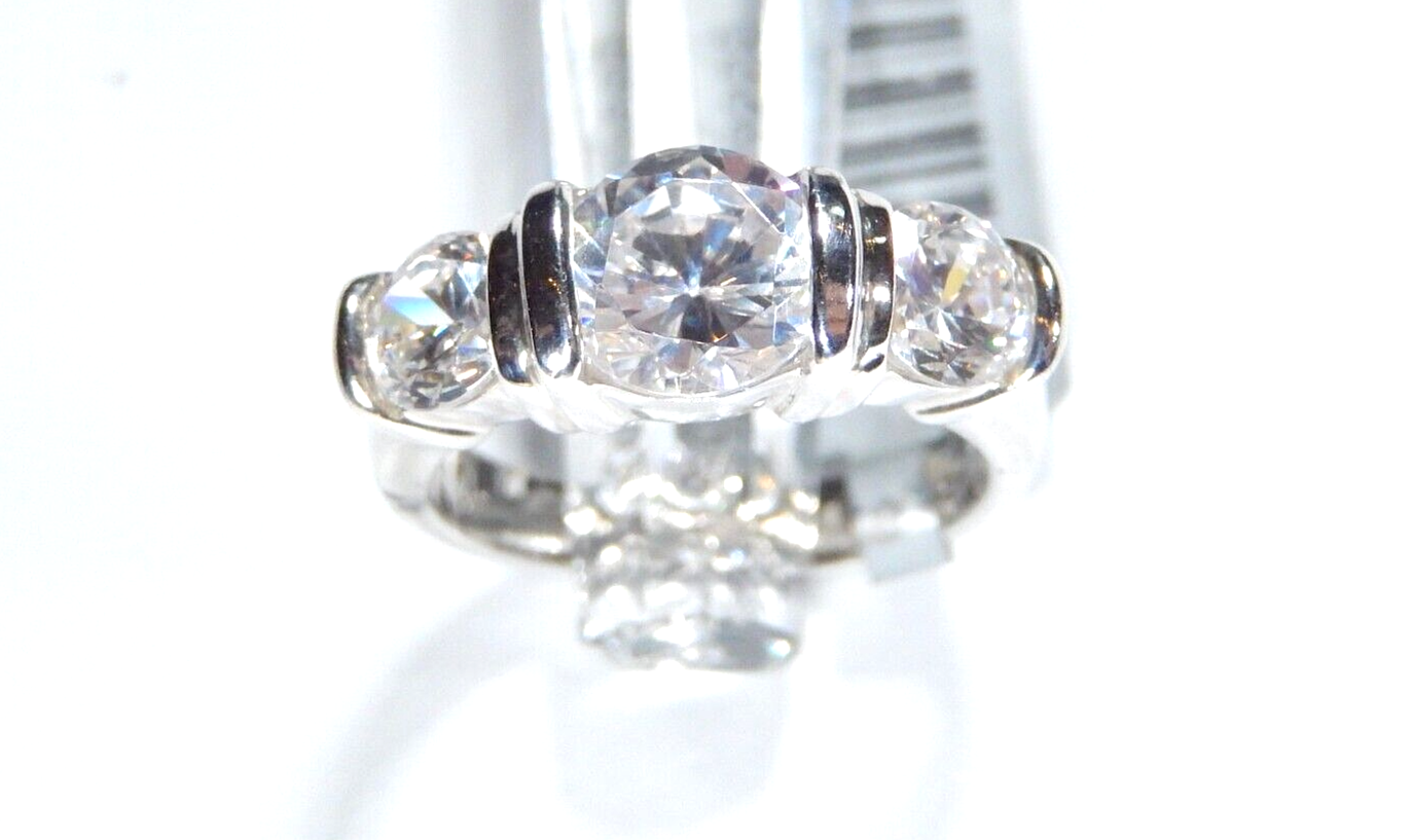 *VINTAGE*  Sterling Silver Three Stone 2.00 CT Round Cut CZ Engagement Ring Sz 6
