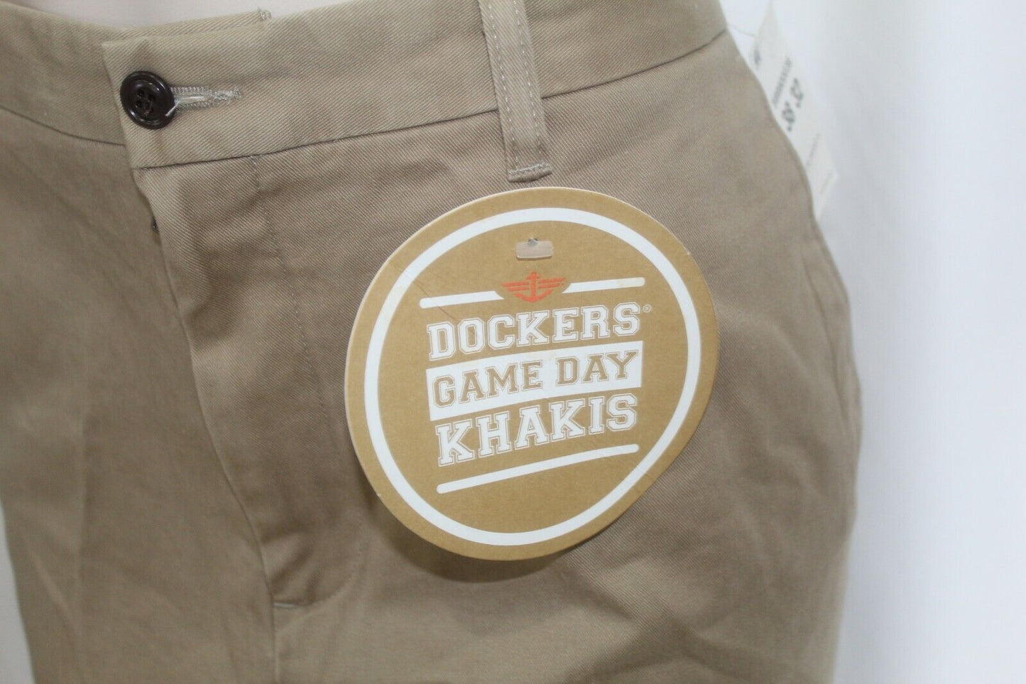 NWT Dockers Game Day Classic Flat Front Khaki Pant Oklahoma Sooners Tan Sz 38x32