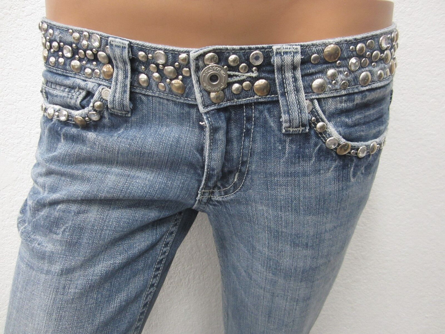 NICE Miss Me JP4288 Crystal Embellished Studded Flap Pocket Boot Cut Jeans 27x34