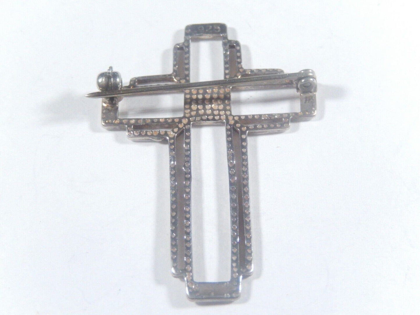 *VINTAGE*  925 Sterling Silver Cut Out  Cross   Brooch Pin